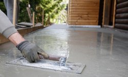 Применение жидкого стекла в бетоне — плюсы и минусы