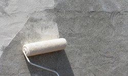 Как красить бетон: советы и технологии