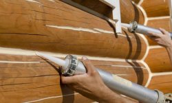 Как заделать швы в деревянном доме с помощью герметиков