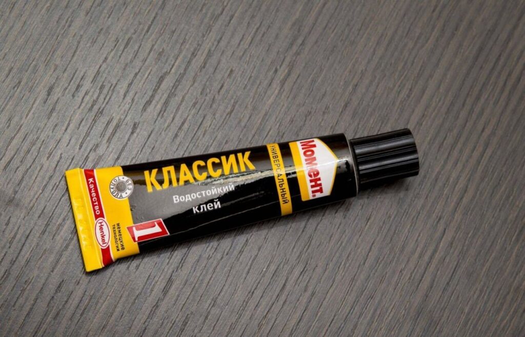Как выбрать клей для склеивания АБС пластика: особенности и разновидности