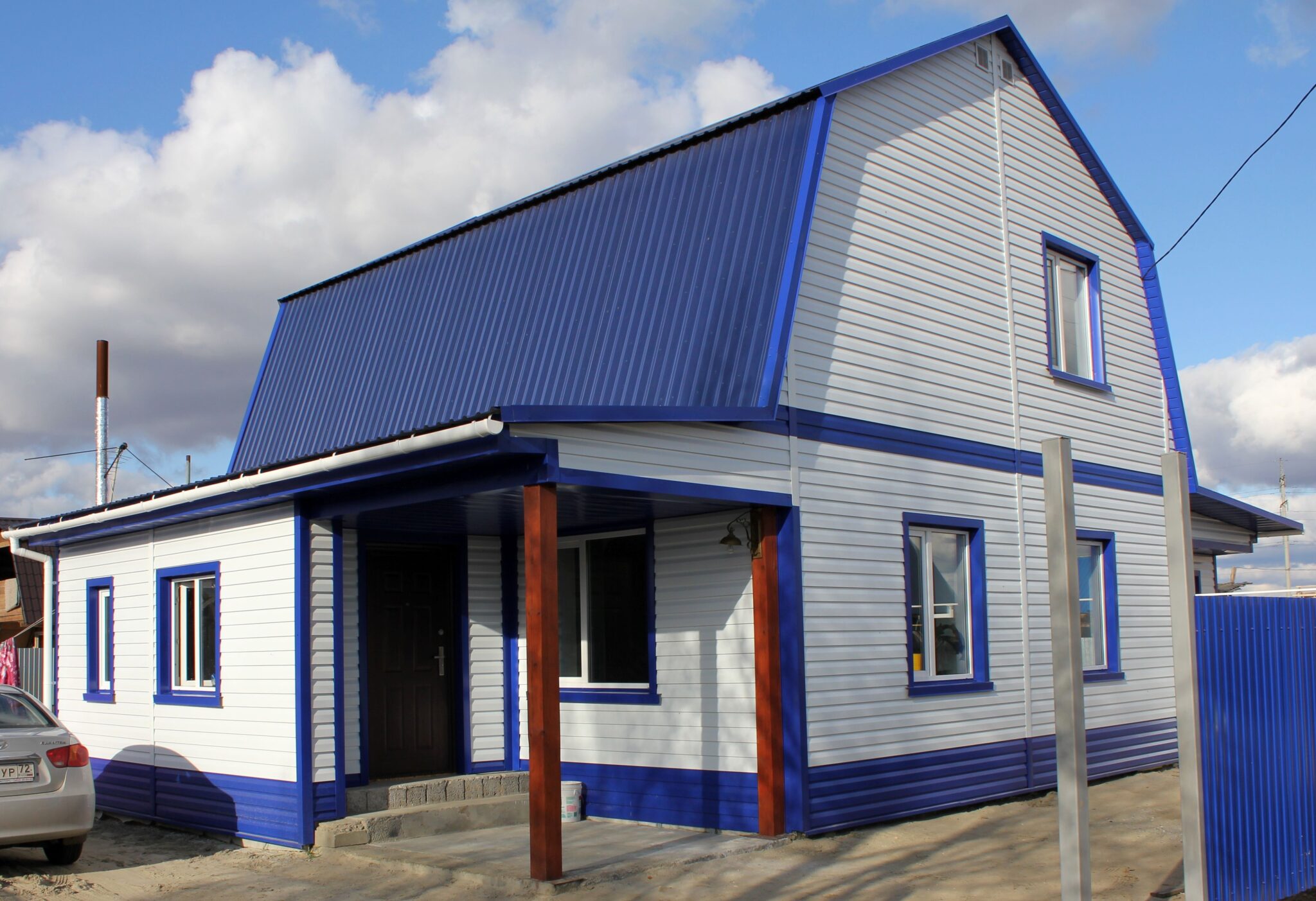 синяя крыша фото