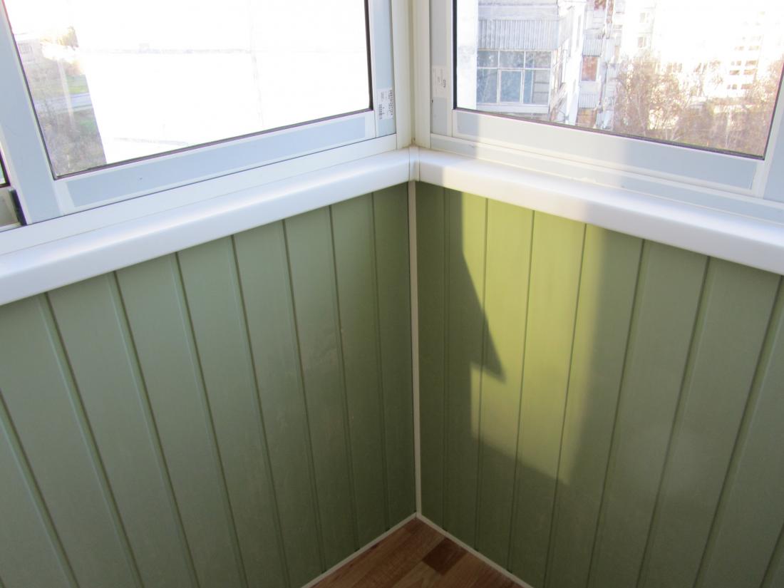 Каким лаком или краской лучше покрасить вагонку на балконе: солнечная .