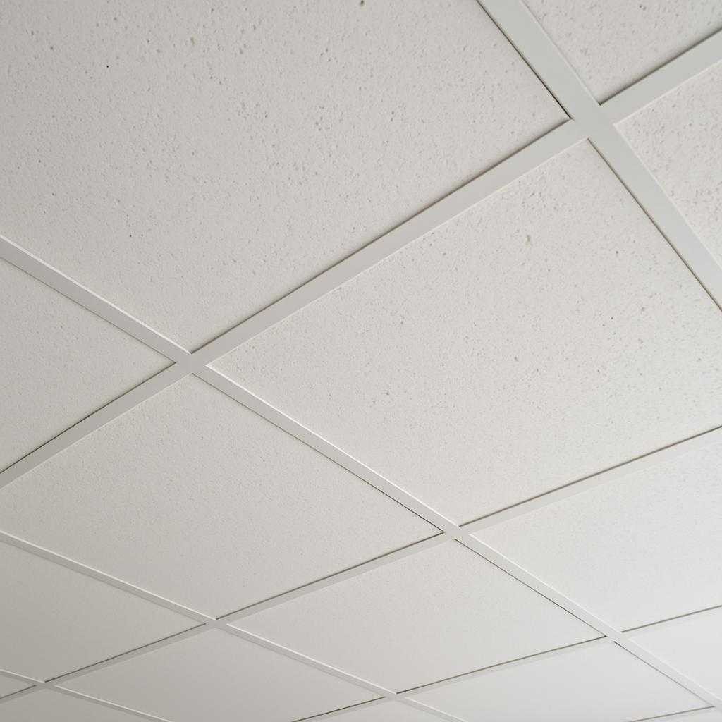 бесшовная потолочная плитка